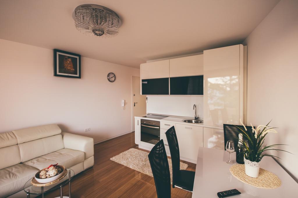 Opera Apartments Zadar Exterior photo